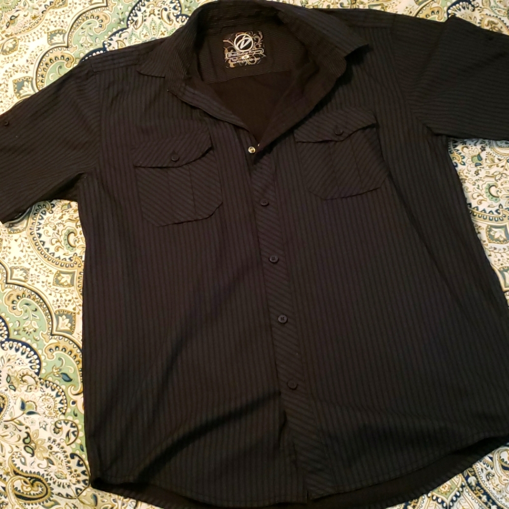 3 for $10 💖 Men's striped button up size m